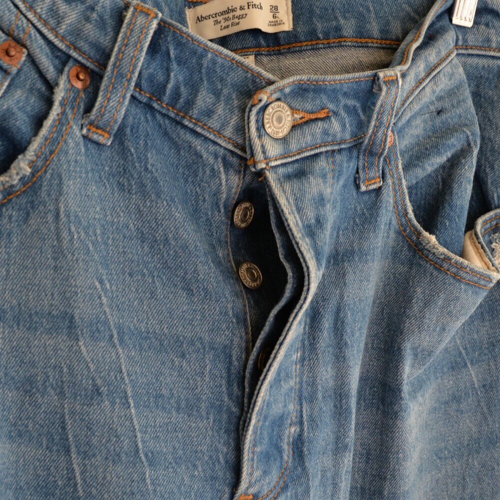 Abercrombie & Fitch 90s Baggy Low Rise Wide Leg Jeans Medium Wash Sz 28/6L - Picture 6 of 7